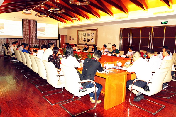 湖北省創(chuàng)業(yè)投資同業(yè)公會一行到訪我司考察交流